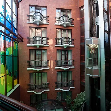 London Hotel-2